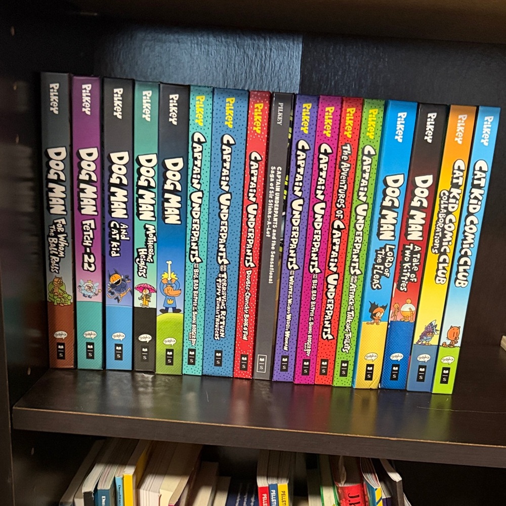 Dog Man and Captain Underpants 17 Books